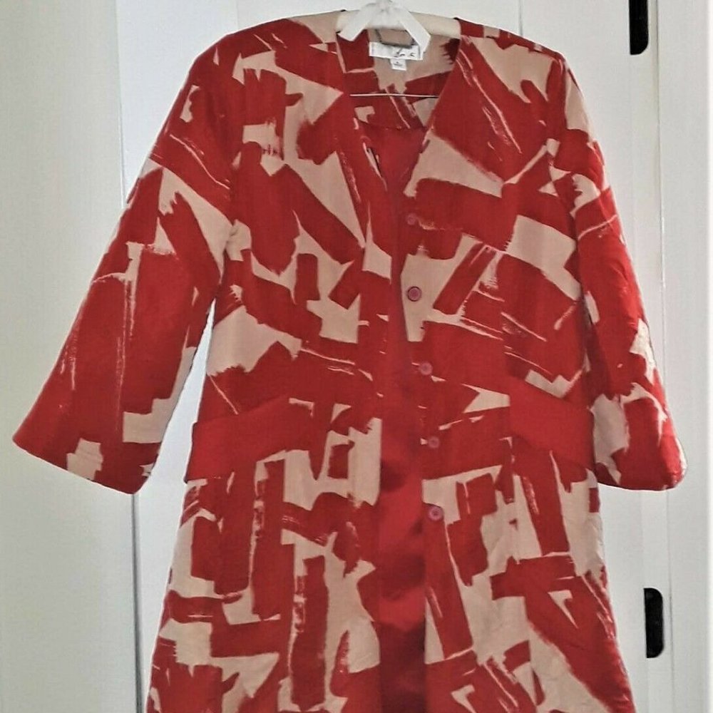 Doo.Ri Jacket Red And Tan Buttons Front Sz Small C